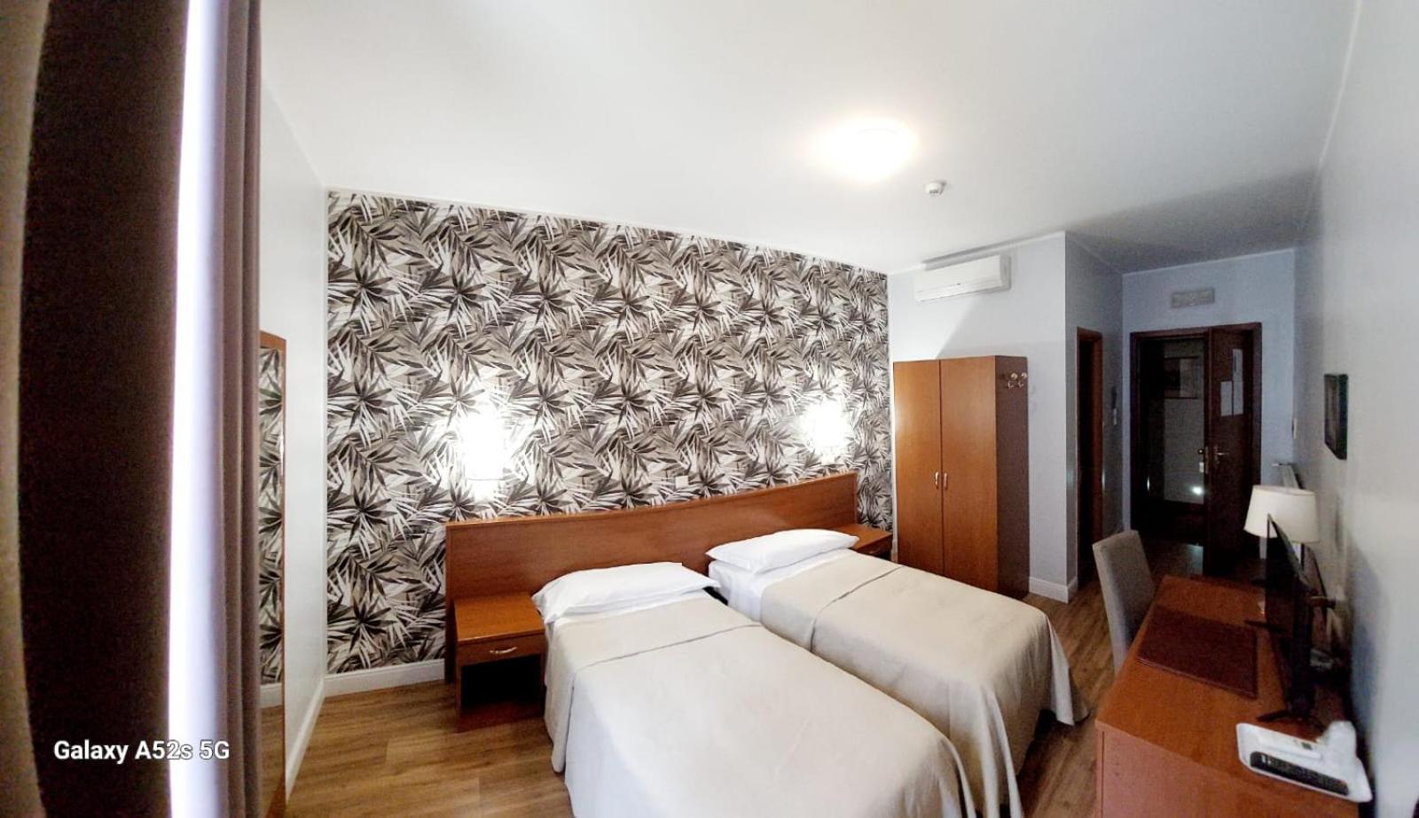 Hotel Alpi Resort Торино Екстериор снимка