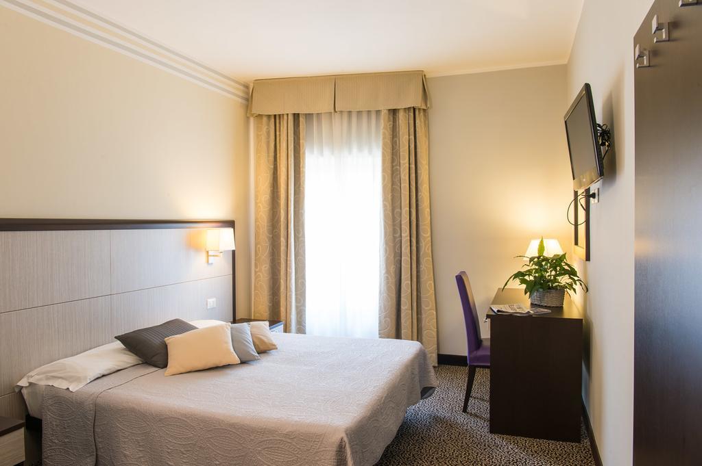 Hotel Alpi Resort Торино Екстериор снимка