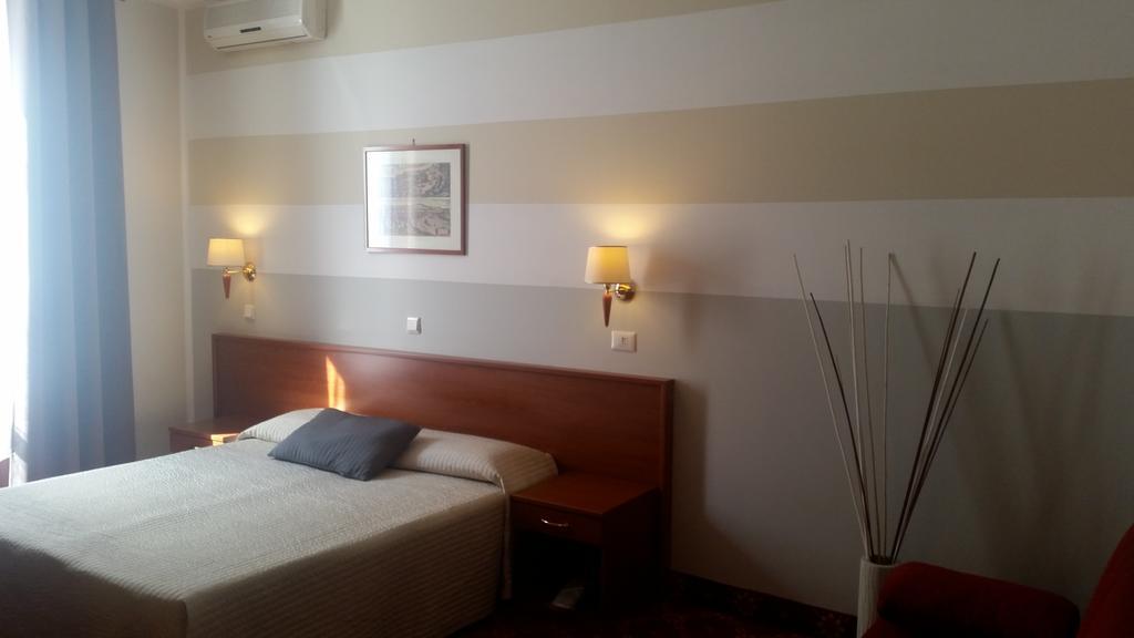 Hotel Alpi Resort Торино Екстериор снимка